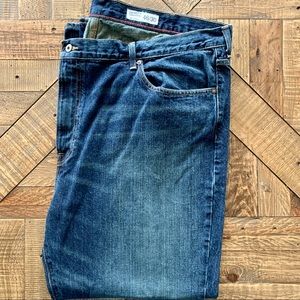 Daniel Cremieux Jeans. Dark wash.